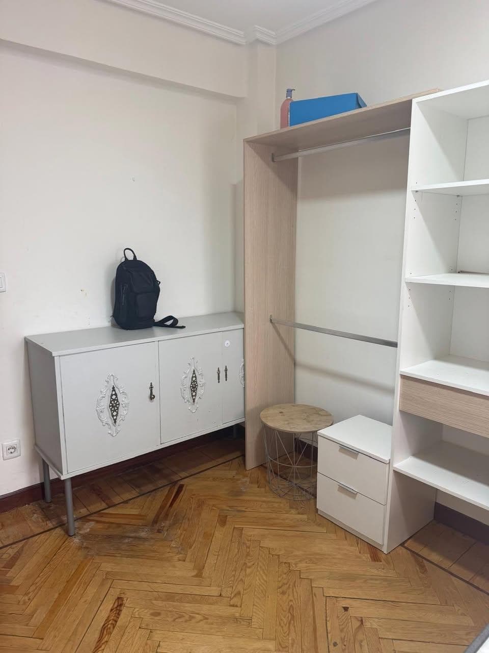 Habitación recuperada en Burgos inquilino muy conflictivo - Imagen 2