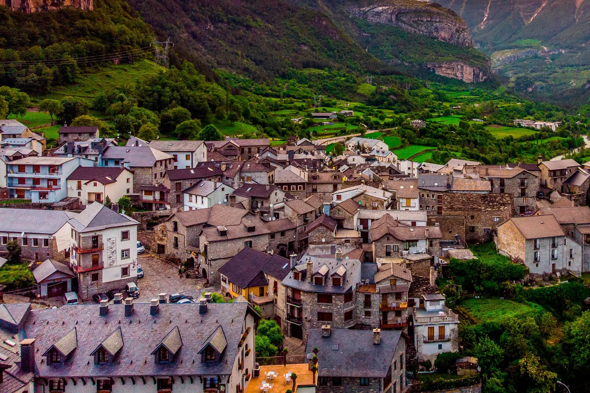 Echar okupas en Huesca