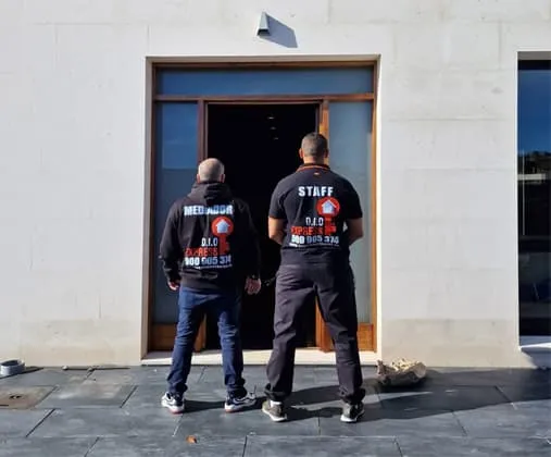 Echar okupas en Ibiza