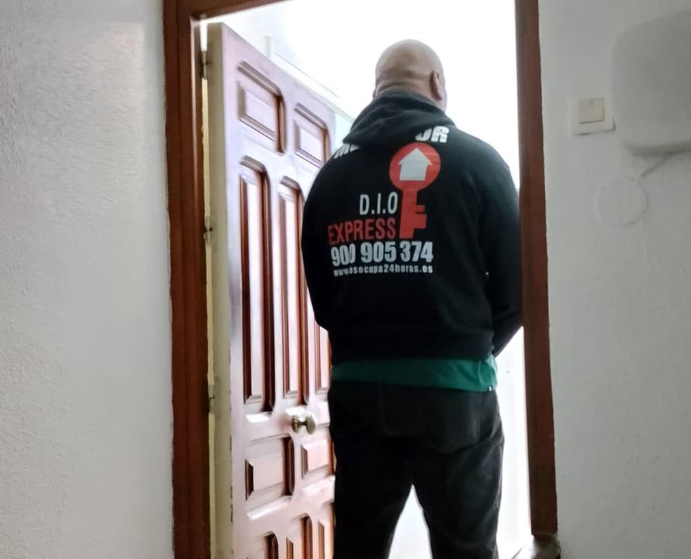 Desalojo de inquilios morosos en Murcia