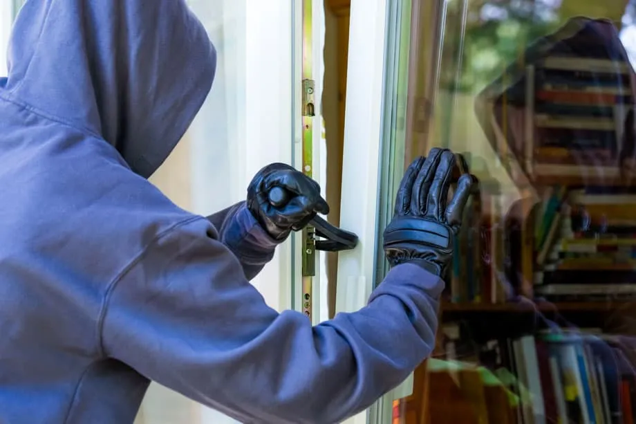 echar a inquilinos morosos en Parla