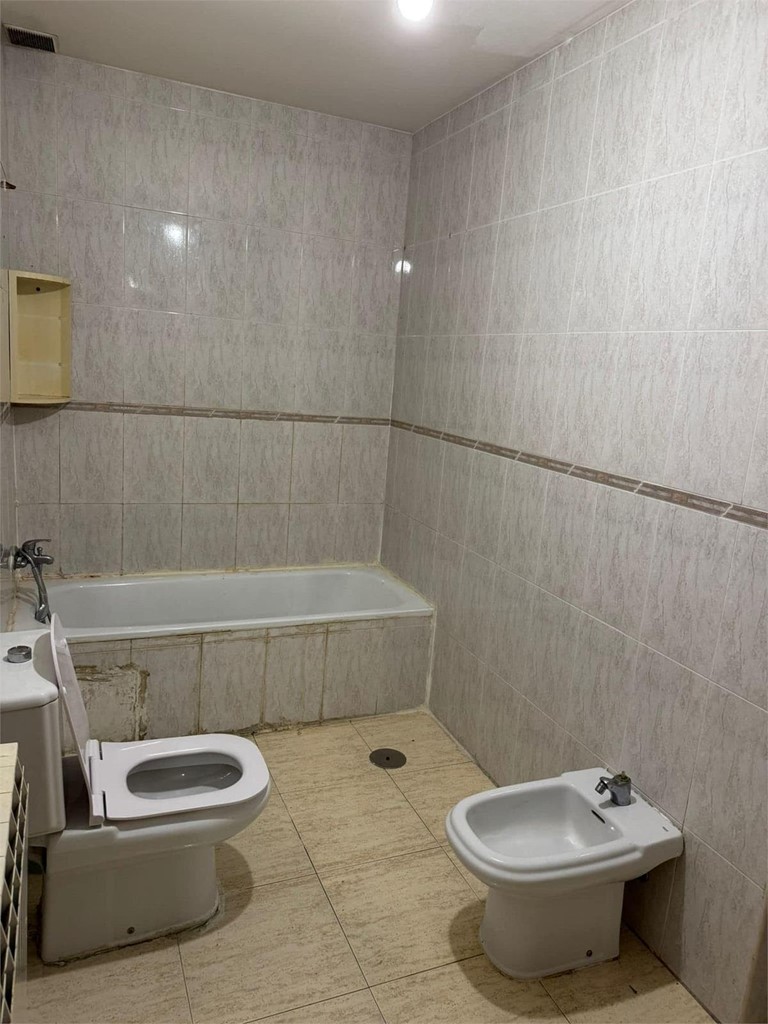 Inmueble ocupado de forma ilegal hace 7 años Madrid