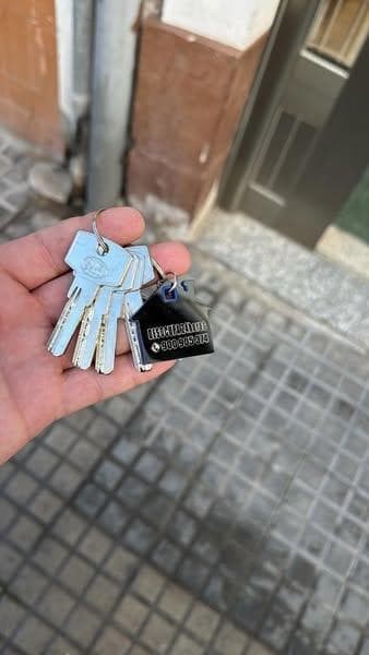 Inmueble recuperado en A Coruña, inquilinos morosos - Imagen 1