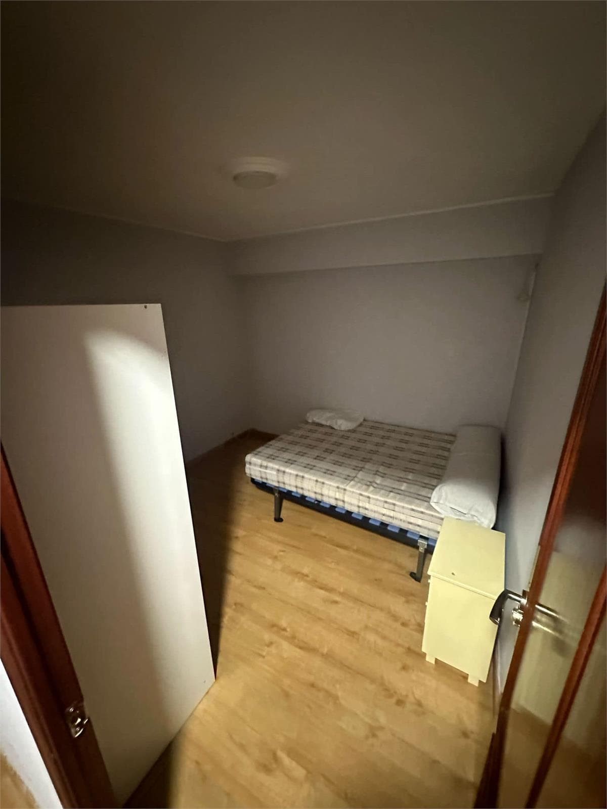 Inmueble recuperado en A Coruña inquilinos morosos - Imagen 1