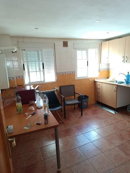 Inmueble recuperado en Alcala de Henares Inquilinos morosos - Imagen 1