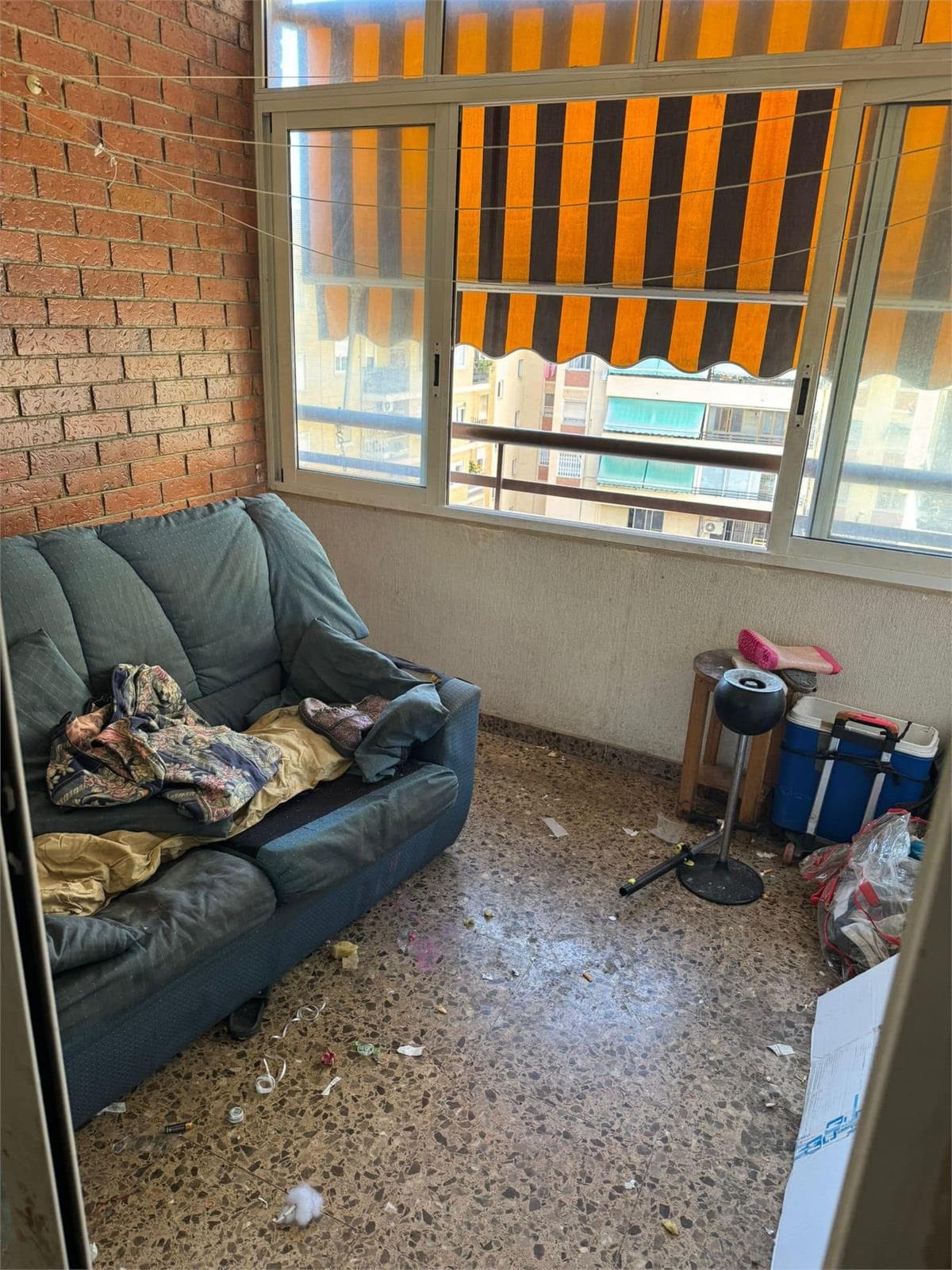 Inmueble recuperado en Alicante Inquilinos Morosos - Imagen 11