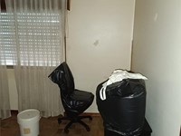 Inmueble recuperado en Cambre ( A Coruña) inquilino moroso más de 12000 € de deuda