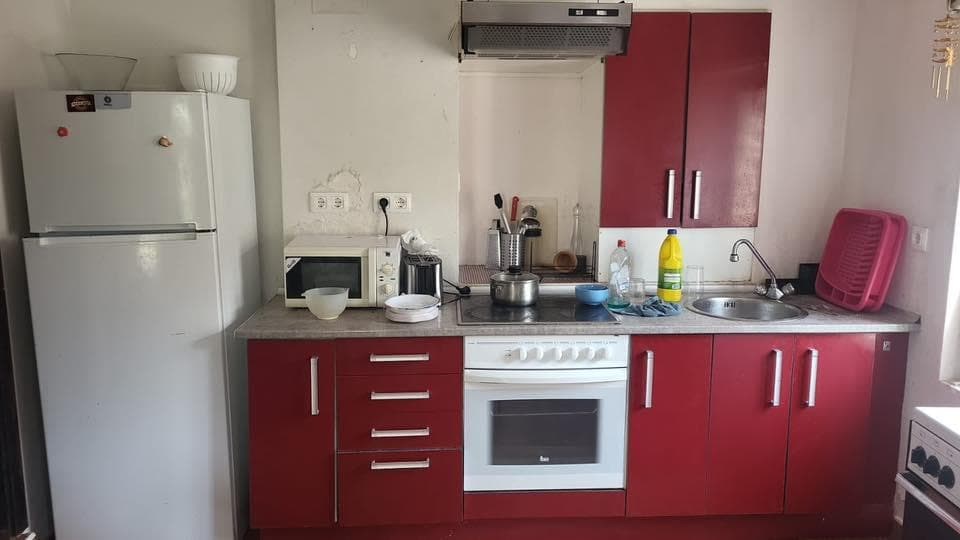 Inmueble recuperado en Chillarón del Rey (Guadalajara), inquilinos morosos - Imagen 1