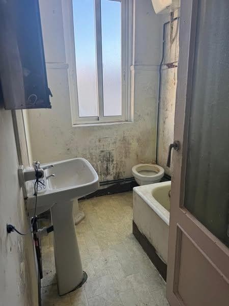 Inmueble recuperado en Ferrol inquilinos morosos - Imagen 2