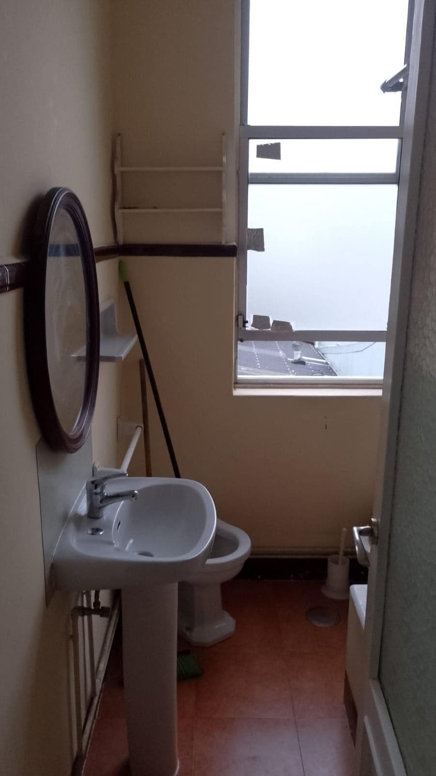 Inmueble recuperado en Ferrol zona centro inquilinos morosos - Imagen 4