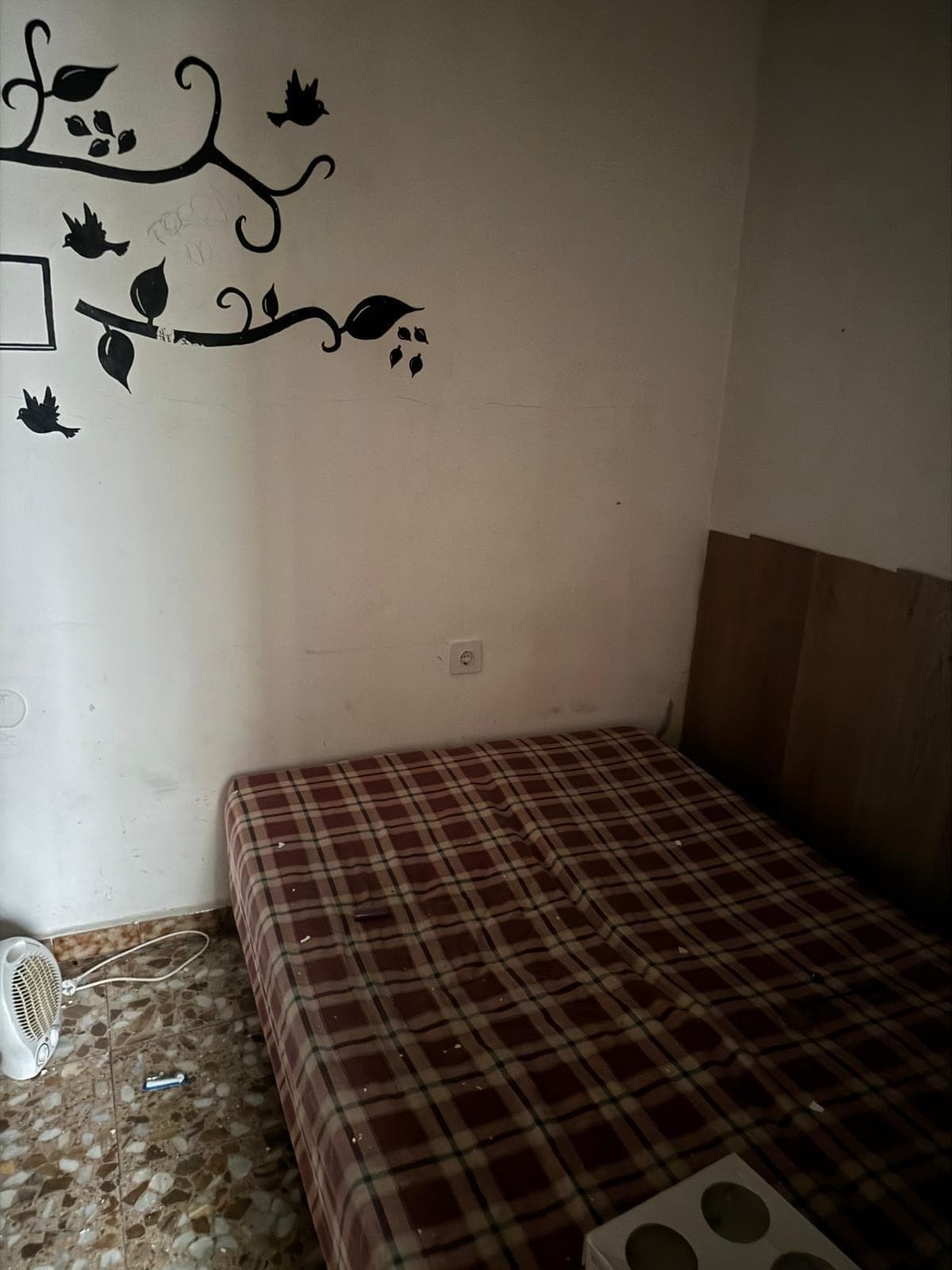 Inmueble recuperado en Getafe, inquilinos en precario - Imagen 6