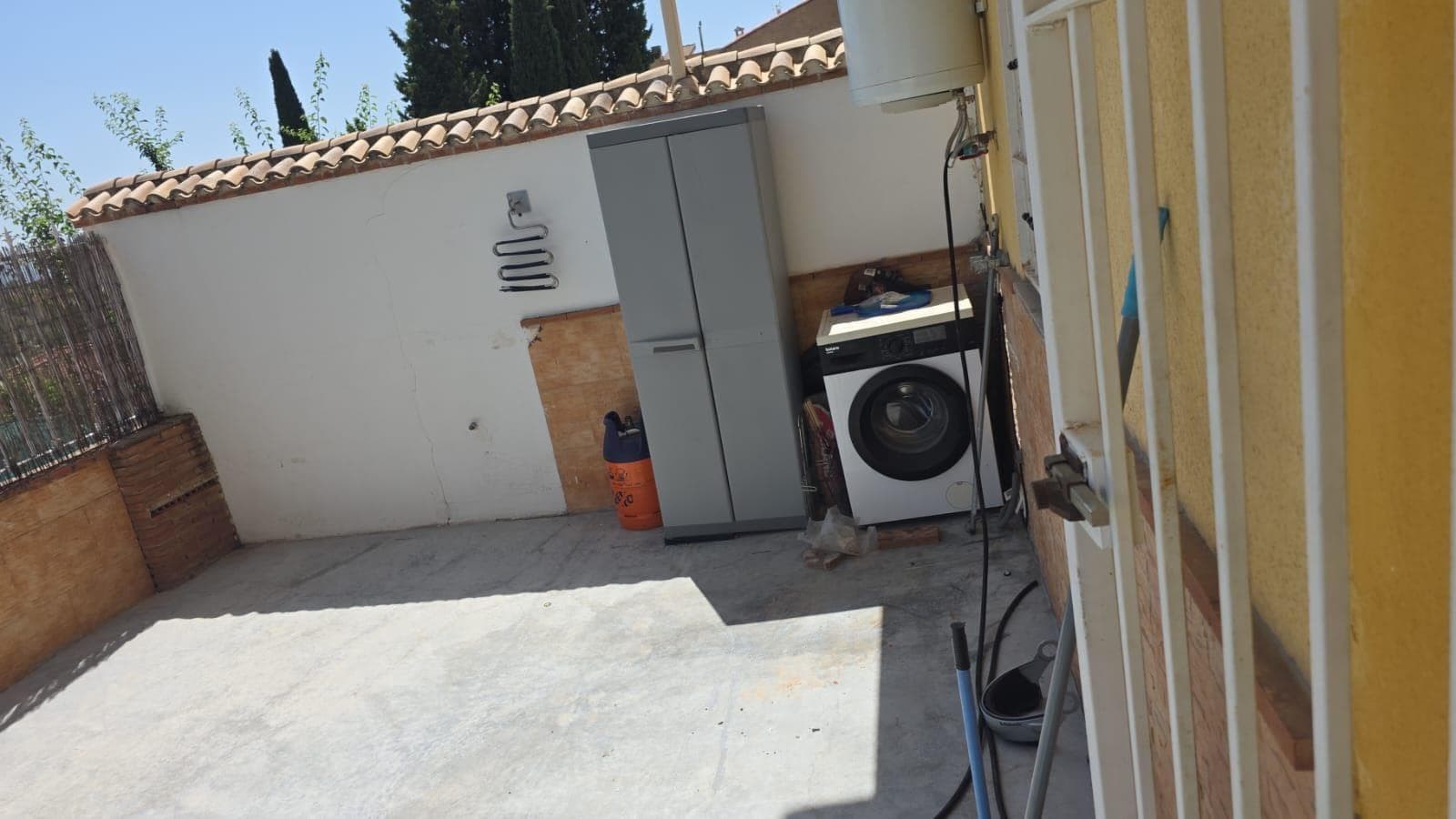 Inmueble recuperado en la ciudad de Motril (Granada) Inquilinos morosos - Imagen 5