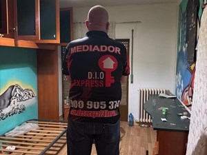 Inmueble recuperado en la ciudad de Salamanca inquilino en precario, menudeo de heroína extorsión a vecinos y propietario mayor