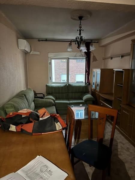 Inmueble recuperado en la ciudad de Salamanca inquilinos morosos - Imagen 1