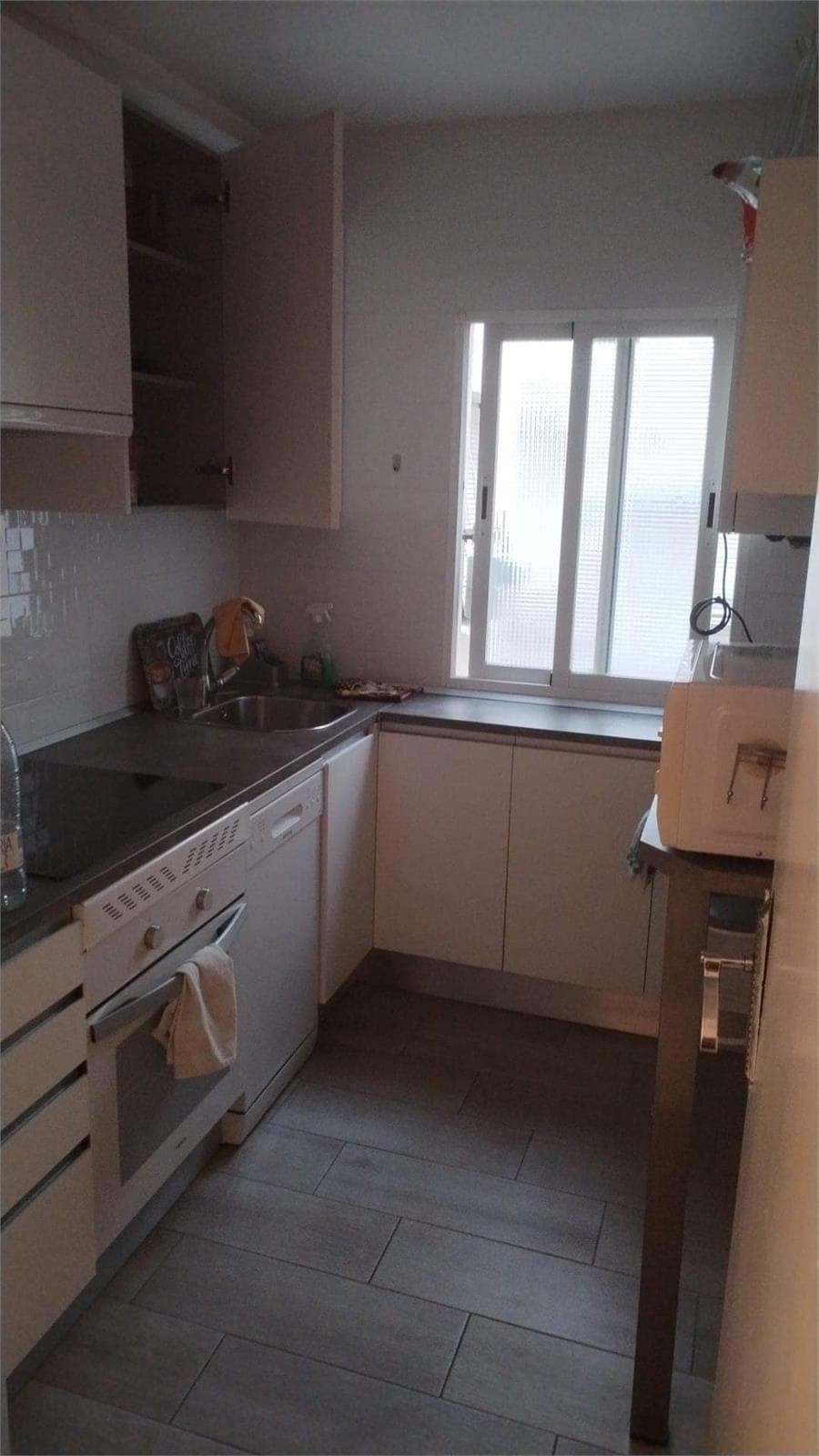 Inmueble recuperado en la localidad de Getafe inquilinos en precario - Imagen 9