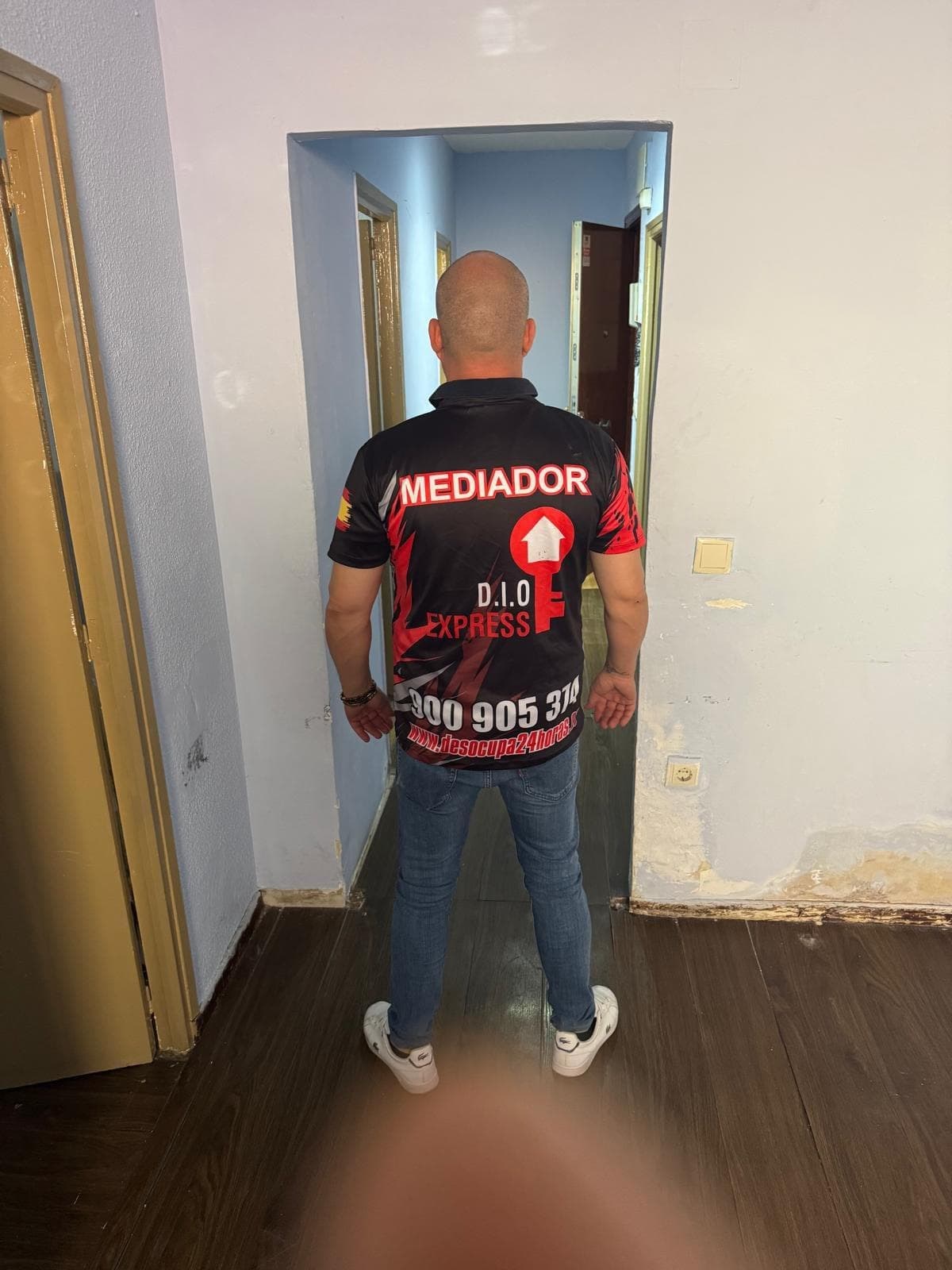 Inmueble recuperado en Madrid distrito de Usera inquiliinos morosos - Imagen 1