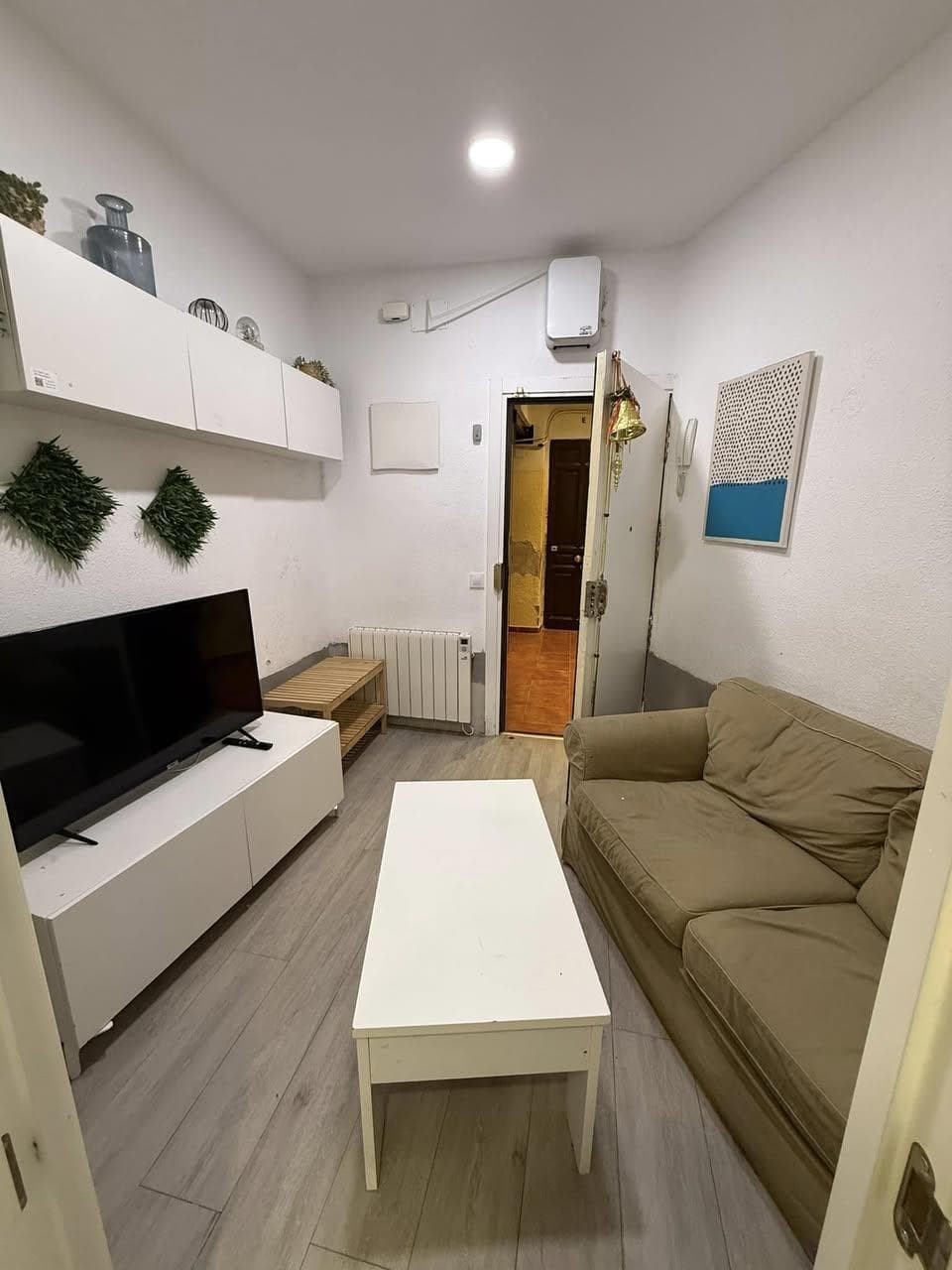 Inmueble recuperado en Madrid, inquilina morosa - Imagen 7