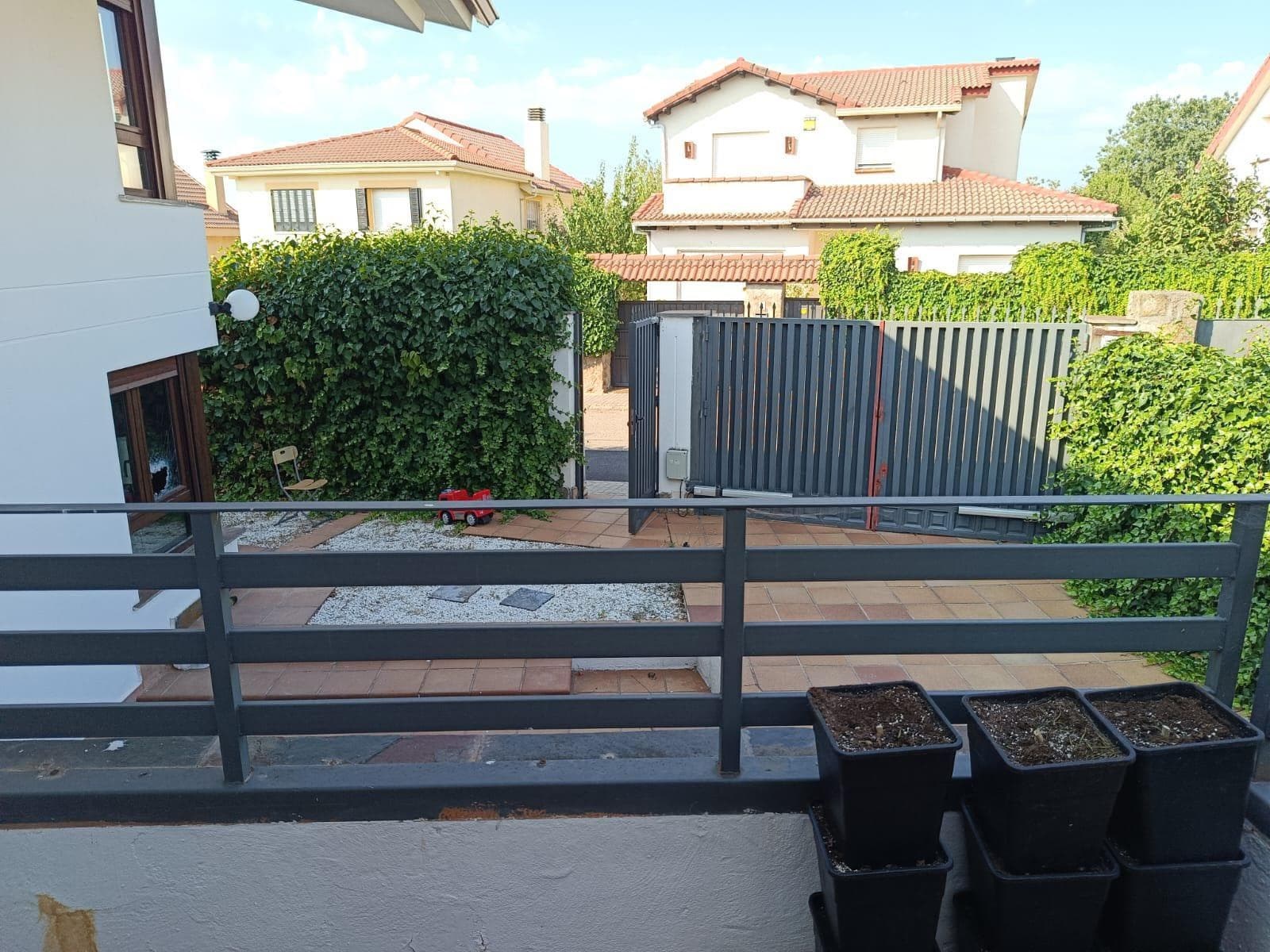 Inmueble recuperado en Miraflores de la sierra Vivienda usada para el cultivo de marihuana - Imagen 5