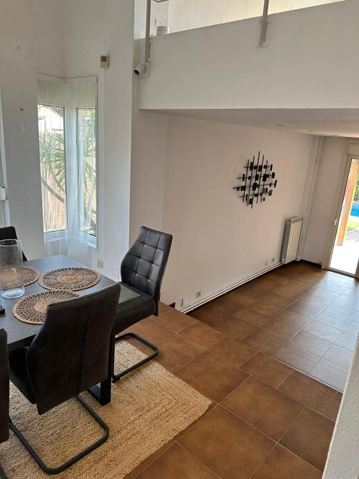 Inmueble recuperado en Oleiros A Coruña, inquilino moroso deuda superior a 20.000 € - Imagen 3