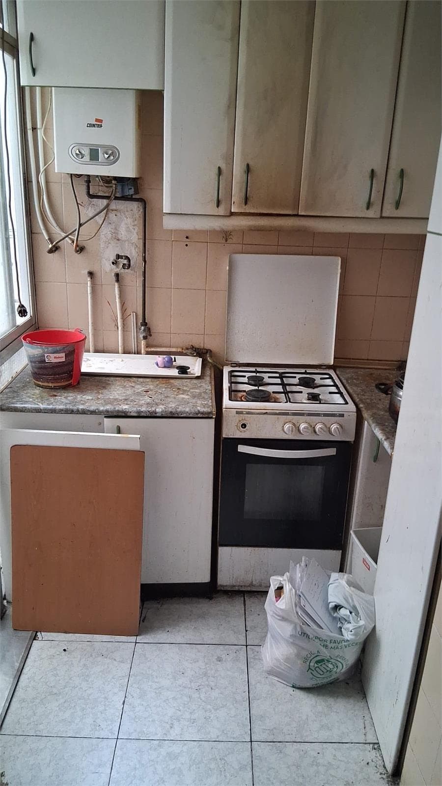 Inmueble recuperado en Parla, inquilinos morosos - Imagen 2