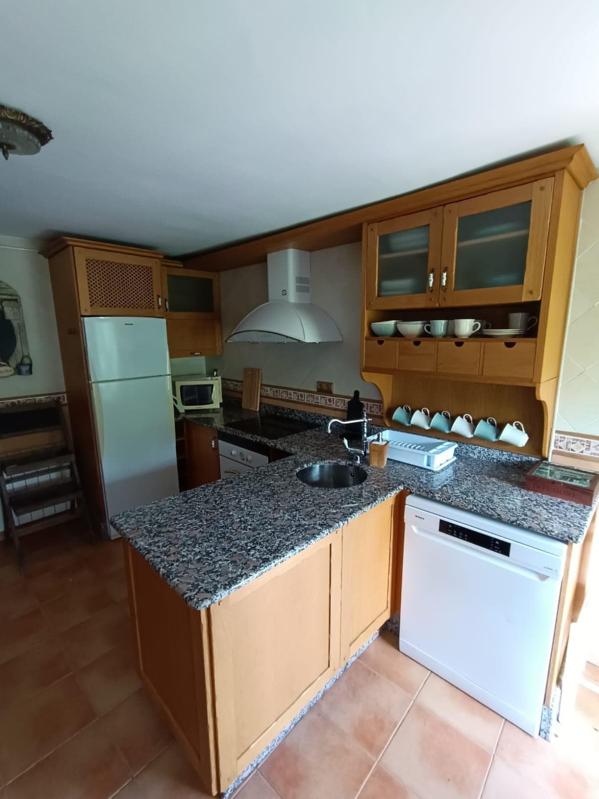 Inmueble recuperado en  Villar de los Barrios (Castilla y León), inquilinos morosos - Imagen 8