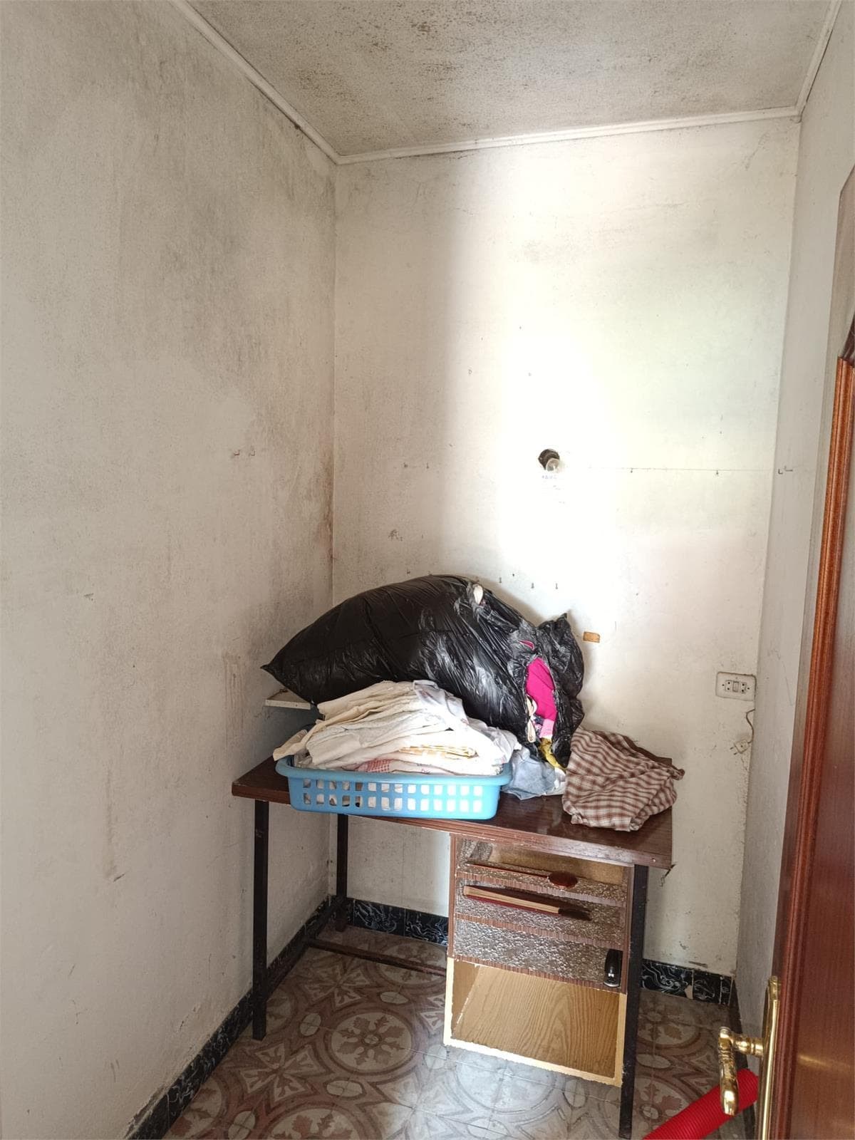 Inmueble recuperado en Vimianzo en 24 horas Okupas - Imagen 4