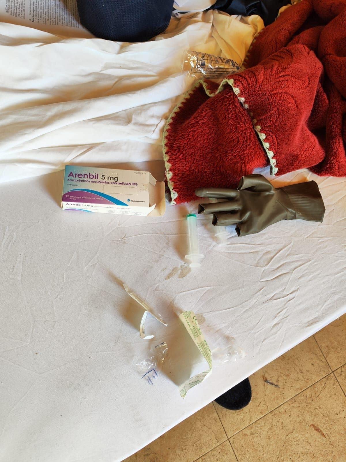Narco Piso Okupado en Ribeira (A Coruña) - Imagen 4